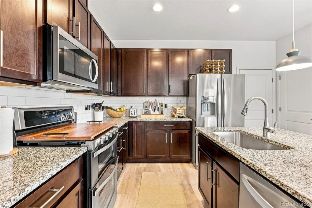 19593 W 93rd Lane #F Arvada, CO 80007