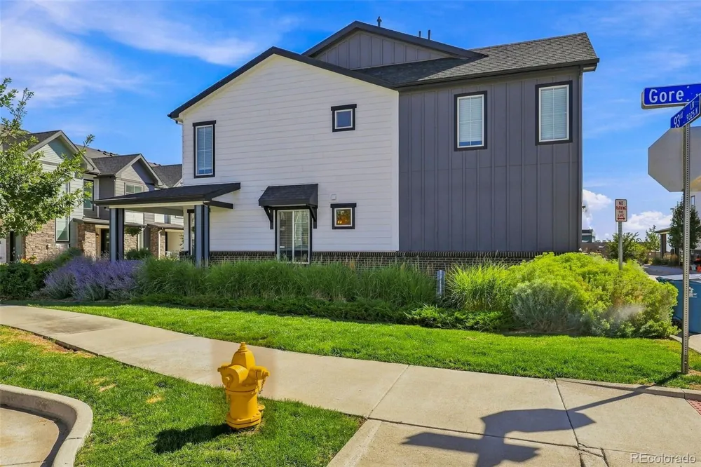 19593 W 93rd Lane #F Arvada, CO 80007