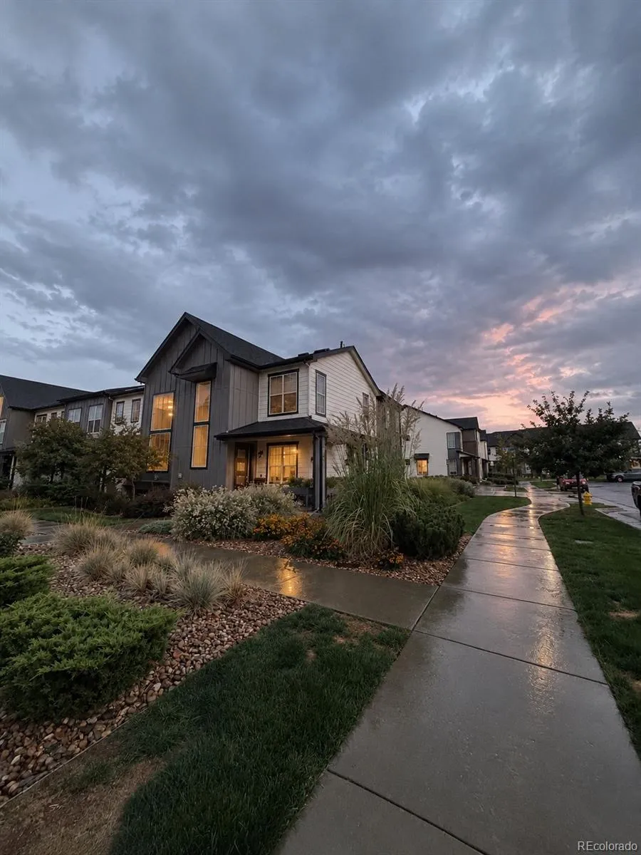 19593 W 93rd Lane #F Arvada, CO 80007