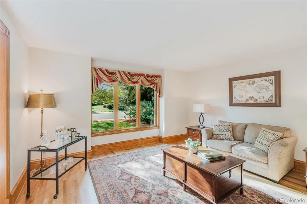 8024 Fox Hill Drive Longmont, CO 80504
