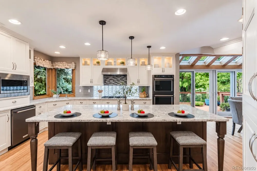 8024 Fox Hill Drive Longmont, CO 80504