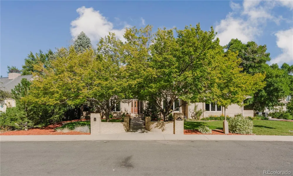 8024 Fox Hill Drive Longmont, CO 80504