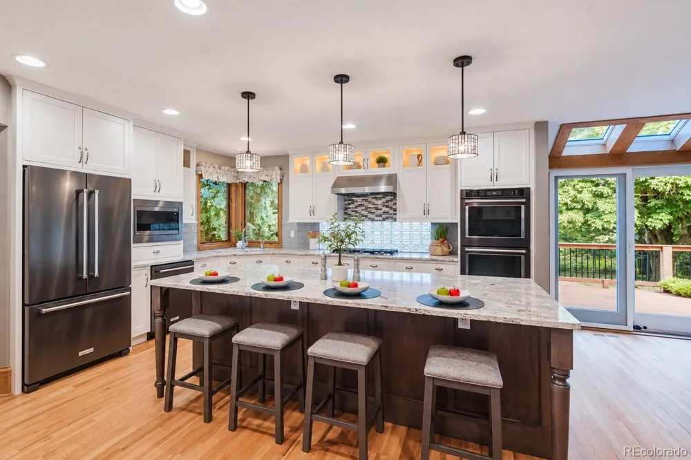 8024 Fox Hill Drive Longmont, CO 80504