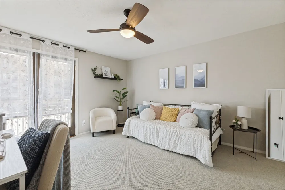 5934 Sandhurst Lane #208 Dallas, TX 75206