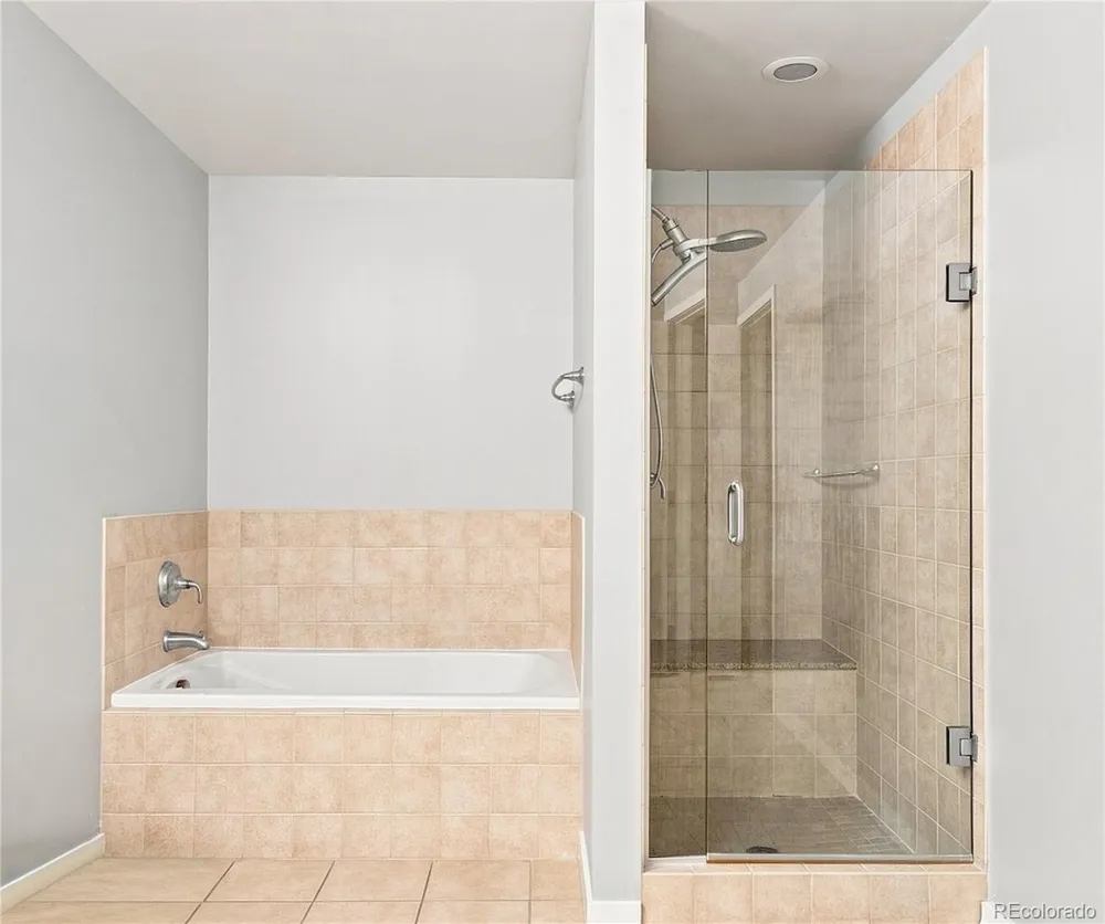 3701 Arapahoe Avenue #402 Boulder, CO 80303
