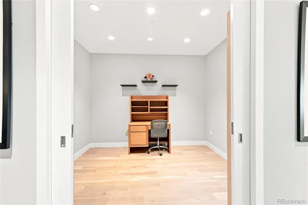 3701 Arapahoe Avenue #402 Boulder, CO 80303