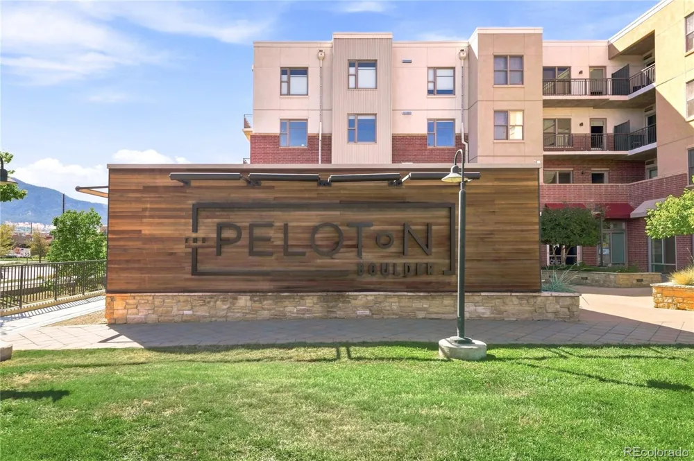 3701 Arapahoe Avenue #402 Boulder, CO 80303