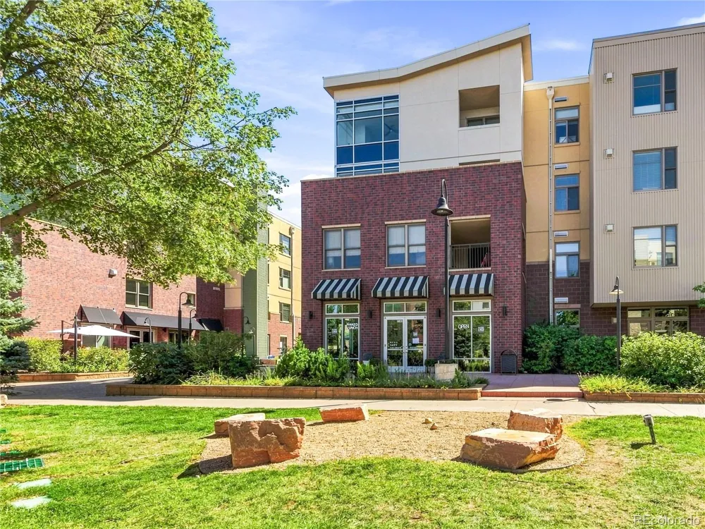 3701 Arapahoe Avenue #402 Boulder, CO 80303