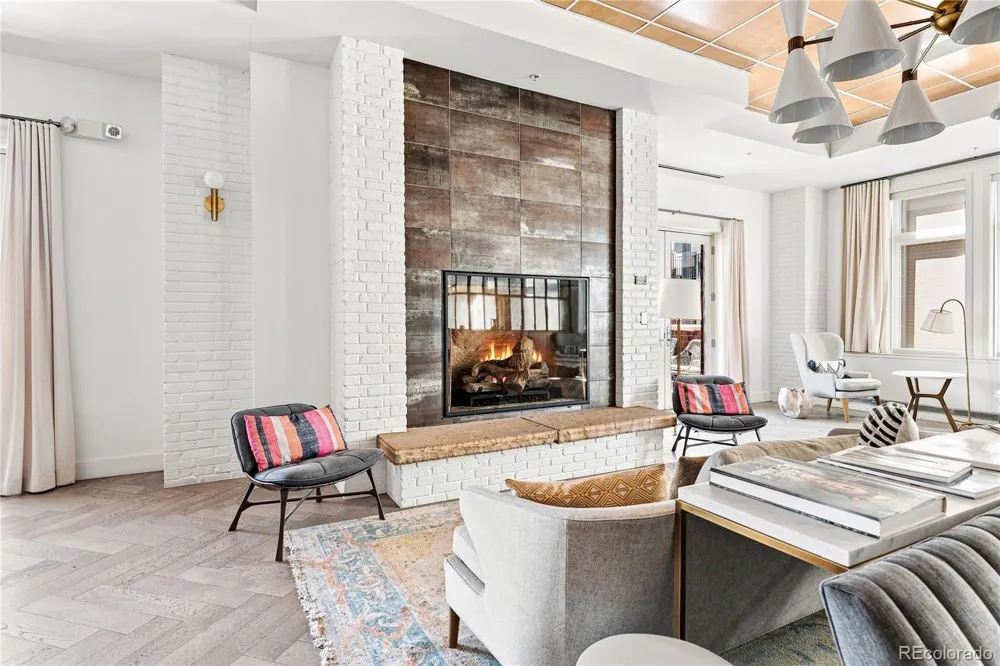 3701 Arapahoe Avenue #402 Boulder, CO 80303