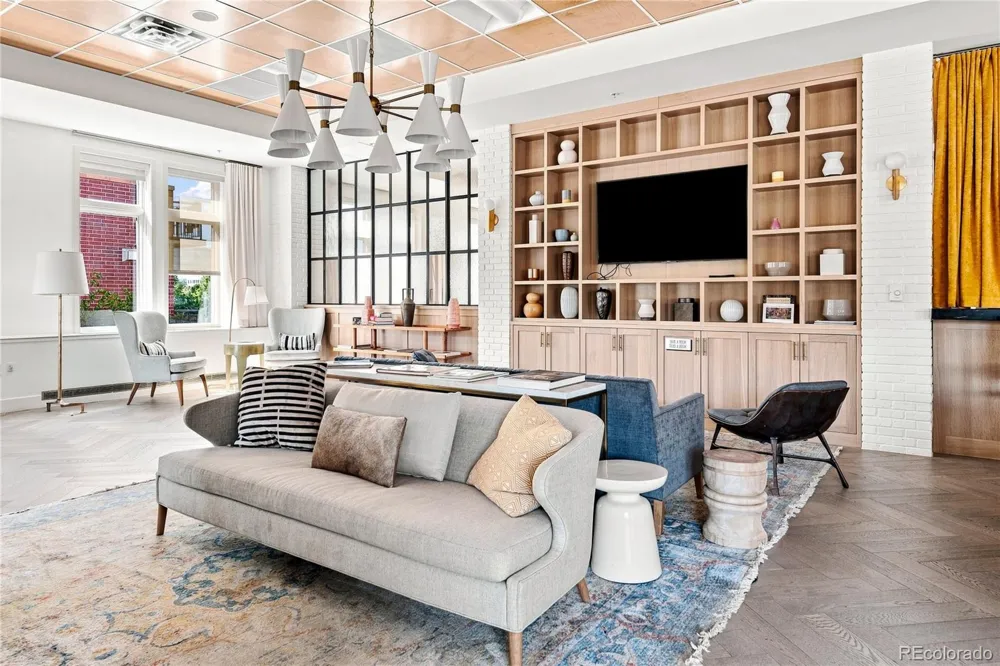 3701 Arapahoe Avenue #402 Boulder, CO 80303