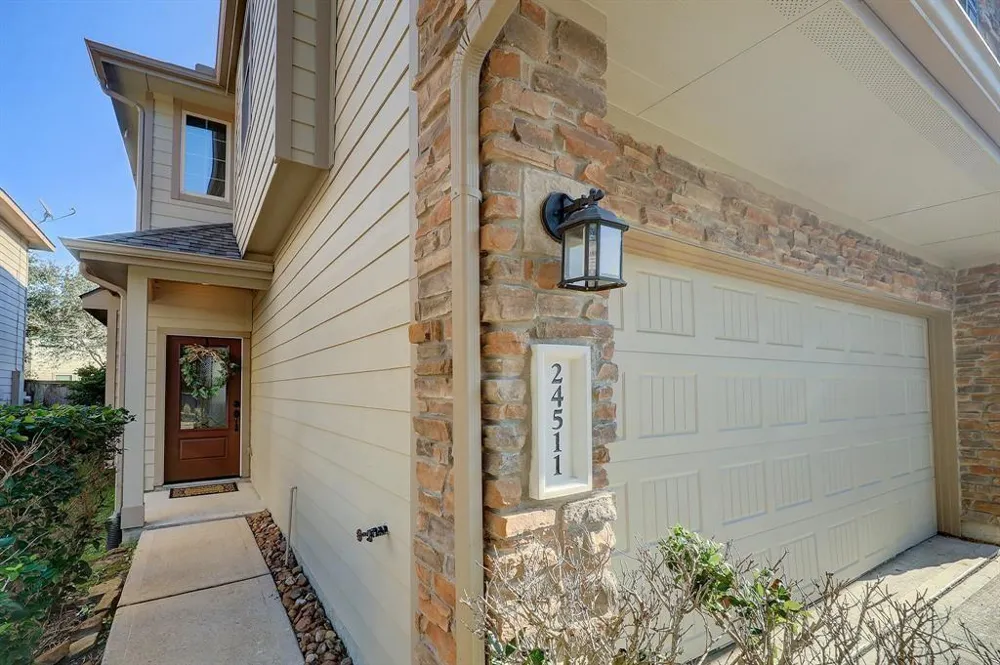 24511 Folkstone Circle Katy, TX 77494
