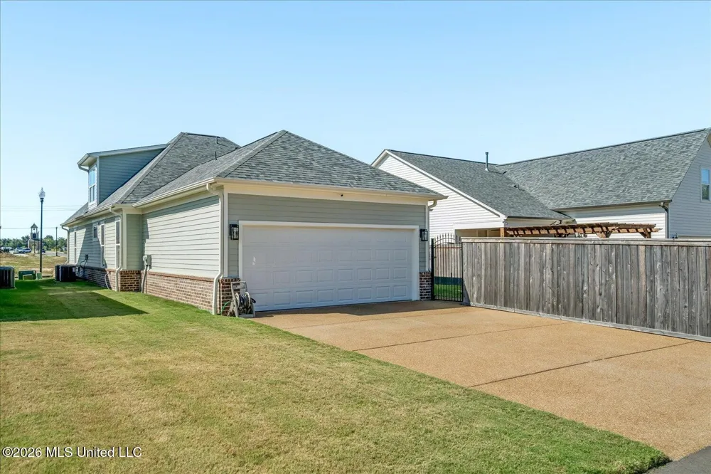 2824 Market Square Avenue Southaven, MS 38672