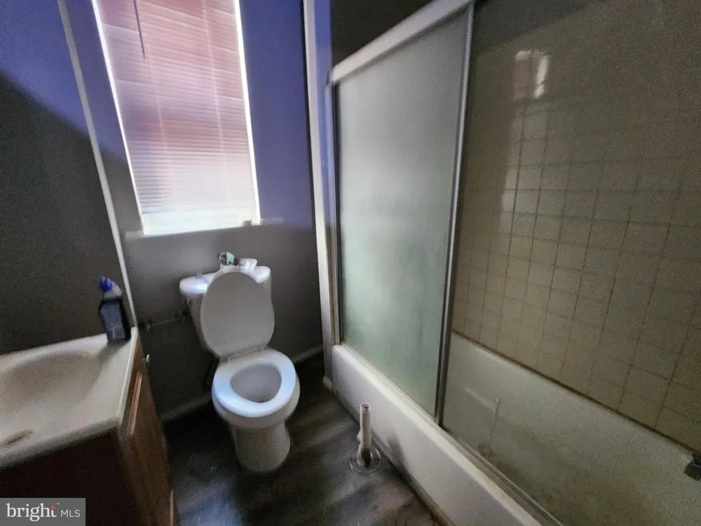 2913 W MOSHER STREET Baltimore, MD 21216