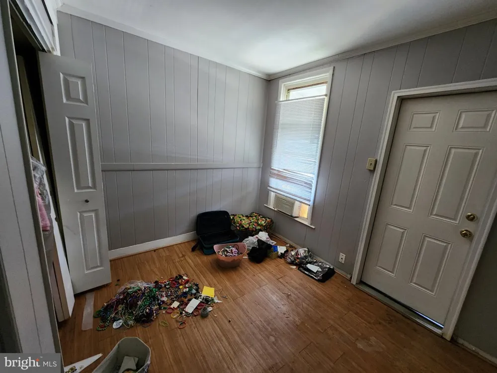 2913 W MOSHER STREET Baltimore, MD 21216