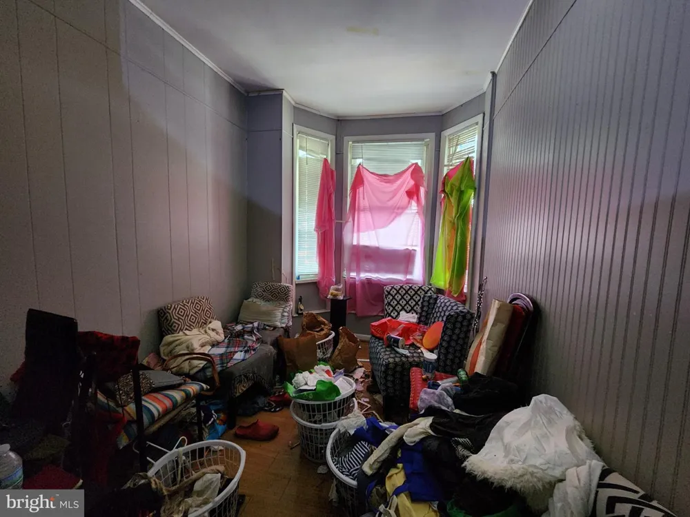 2913 W MOSHER STREET Baltimore, MD 21216