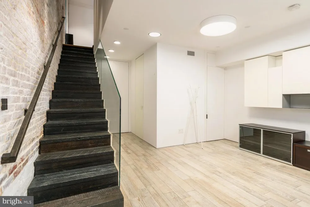 2611 P STREET NW Washington, DC 20007