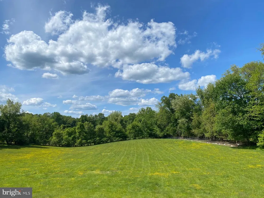 52 BLAKE MEADOW LANE Fredericksburg, VA 22406