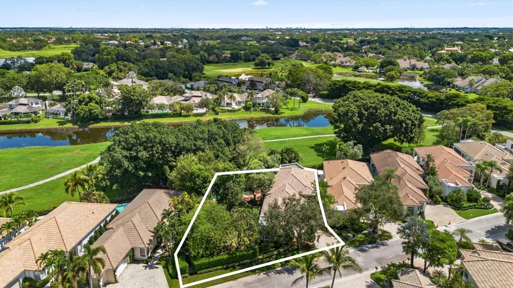 2674 Players Court Wellington, FL 33414