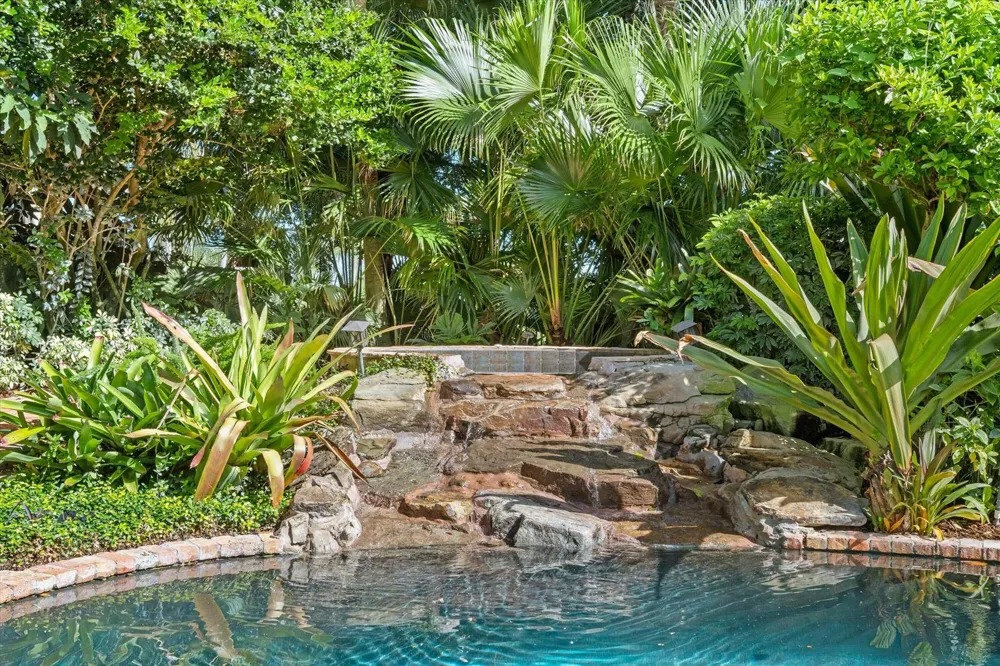 2674 Players Court Wellington, FL 33414