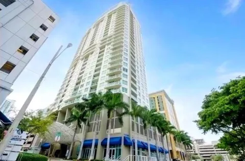 350 SE 2ND STREET #2040