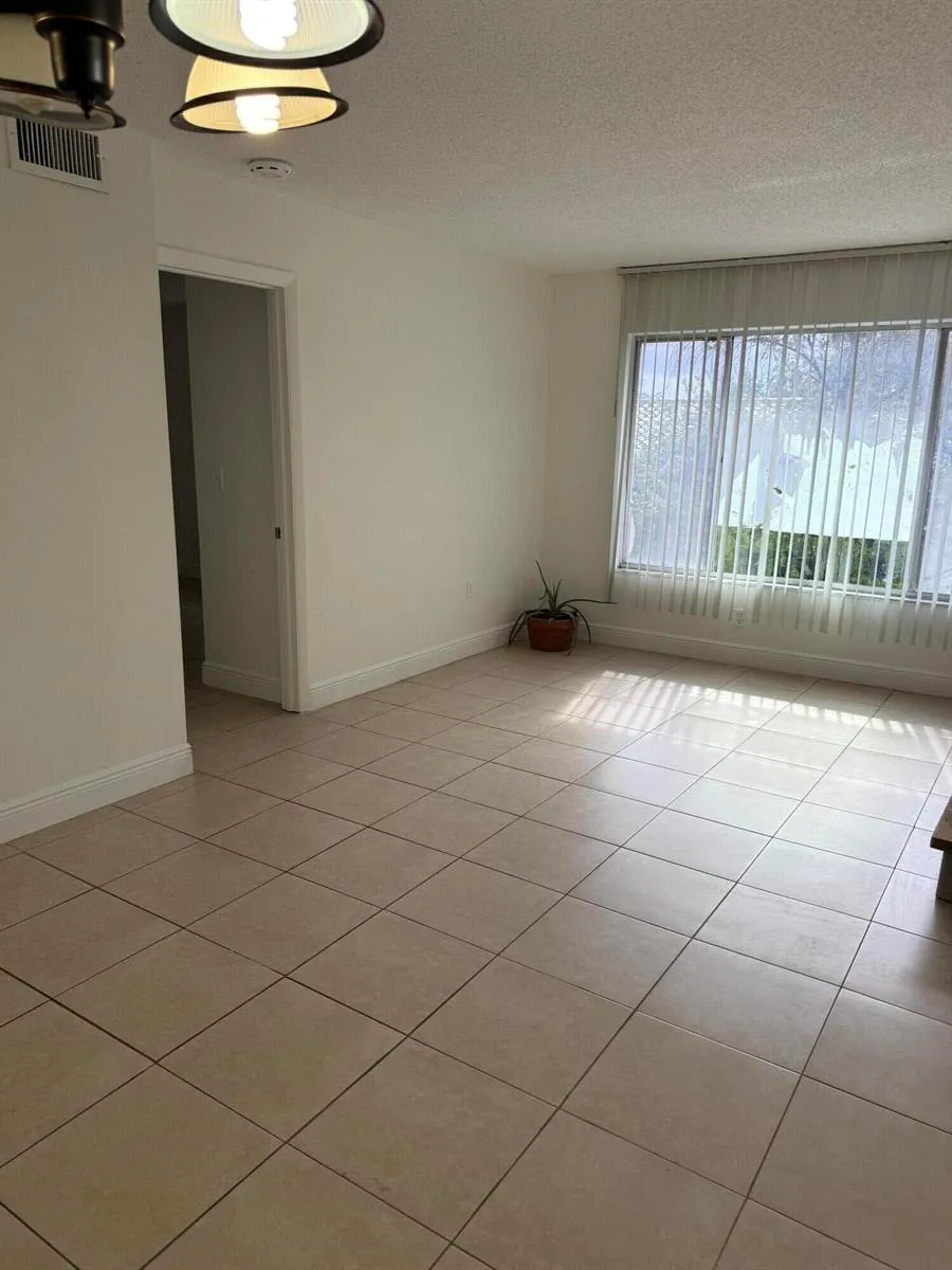 3280 NW 103RD TERRACE #204-A Coral Springs, FL 33065