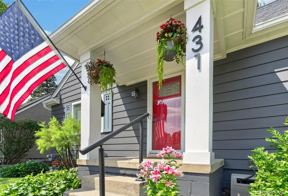 431 Edgeworth Avenue Royal Oak City, MI 48067