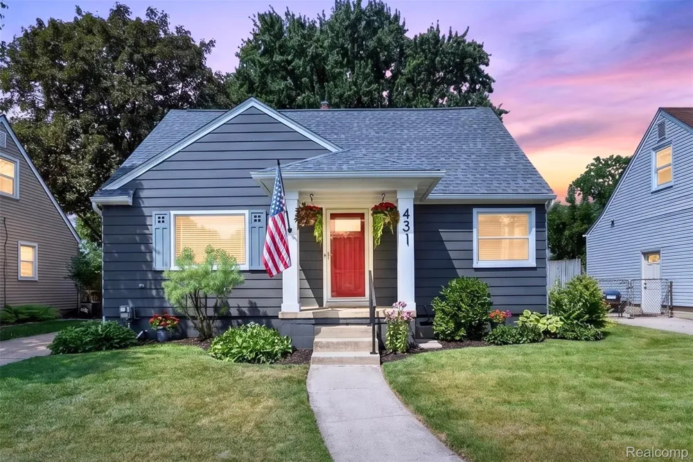 431 Edgeworth Avenue Royal Oak City, MI 48067