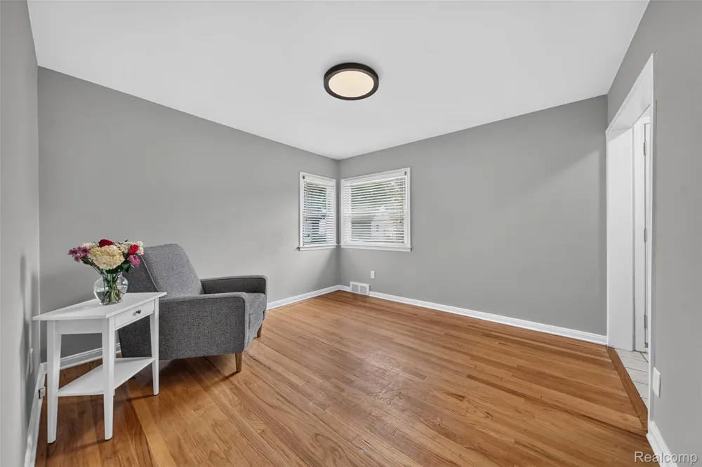 431 Edgeworth Avenue Royal Oak City, MI 48067