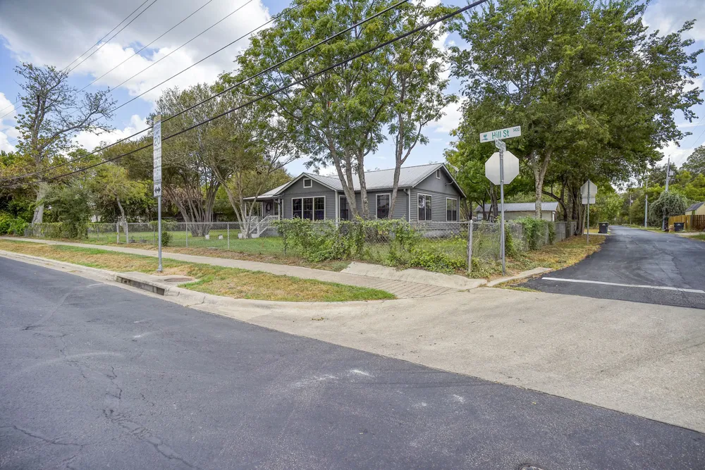 1401 Hill Street Bastrop, TX 78602