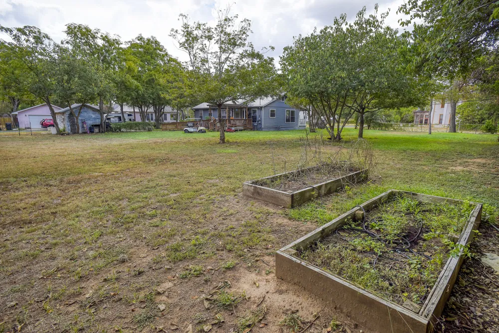 1401 Hill Street Bastrop, TX 78602