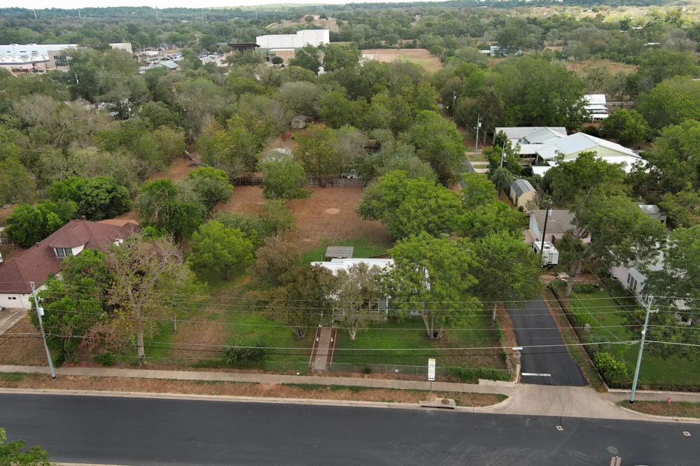 1401 Hill Street Bastrop, TX 78602
