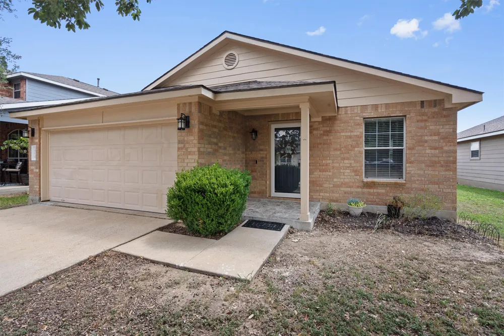 18029 Basketflower Bend Elgin, TX 78621