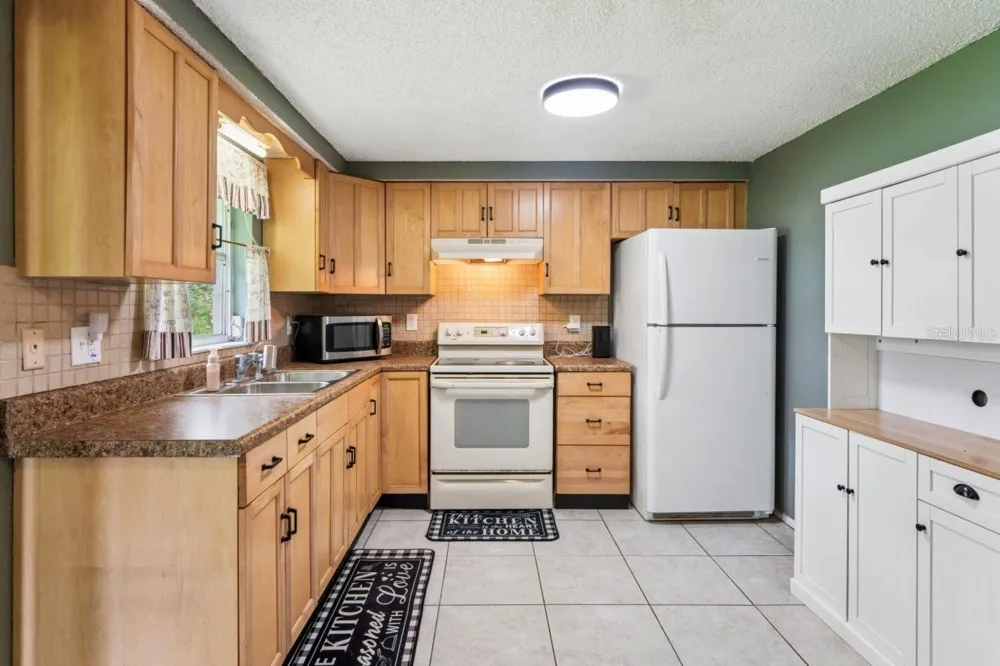 15915 VILLA DRIVE Hudson, FL 34667