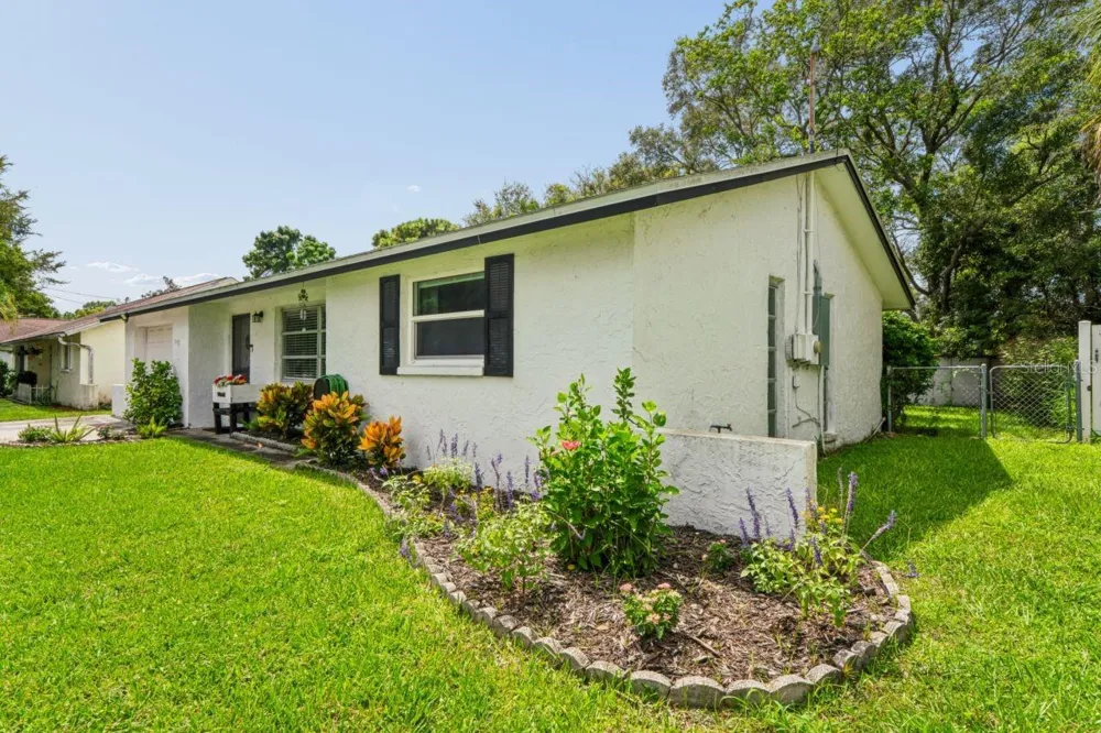 15915 VILLA DRIVE Hudson, FL 34667