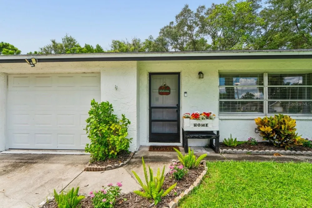 15915 VILLA DRIVE Hudson, FL 34667