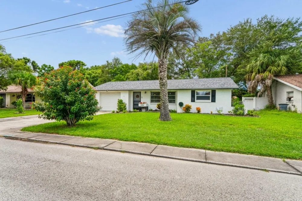 15915 VILLA DRIVE Hudson, FL 34667