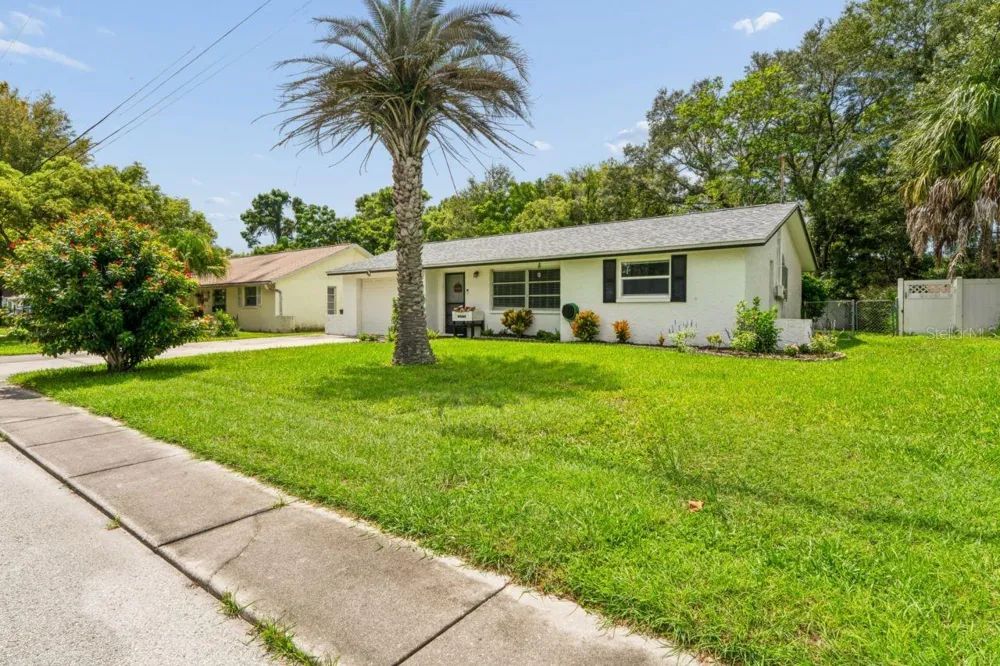 15915 VILLA DRIVE Hudson, FL 34667