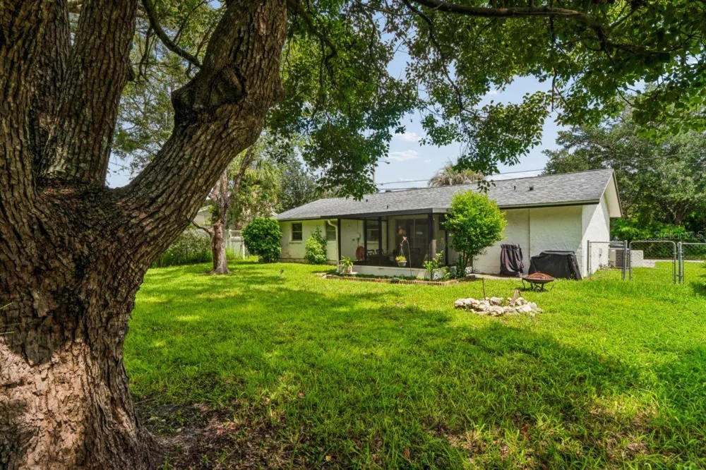 15915 VILLA DRIVE Hudson, FL 34667