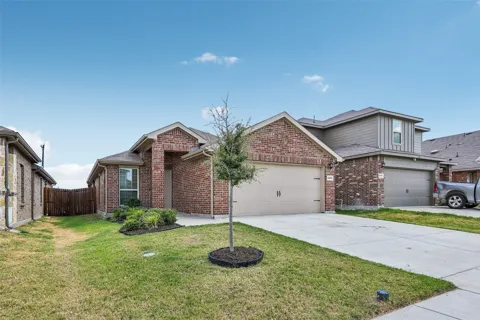 2205 Feeder Way