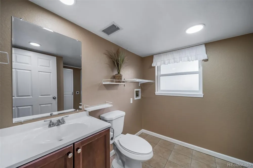 18854 E Quincy Place Aurora, CO 80015