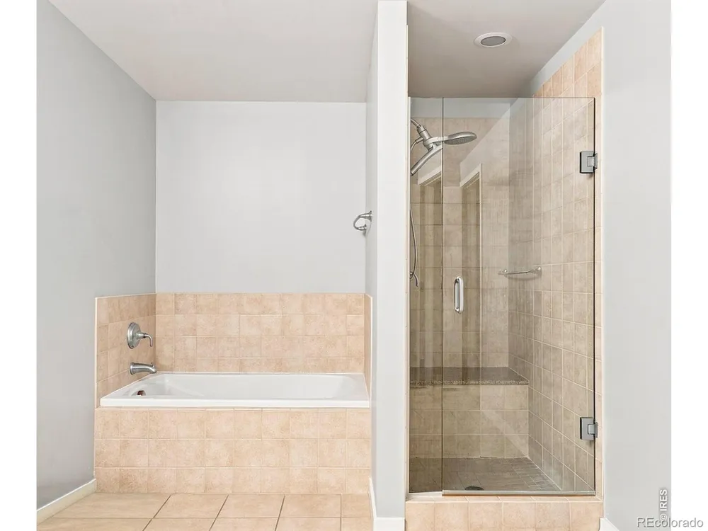 3701 Arapahoe Avenue #402 Boulder, CO 80303