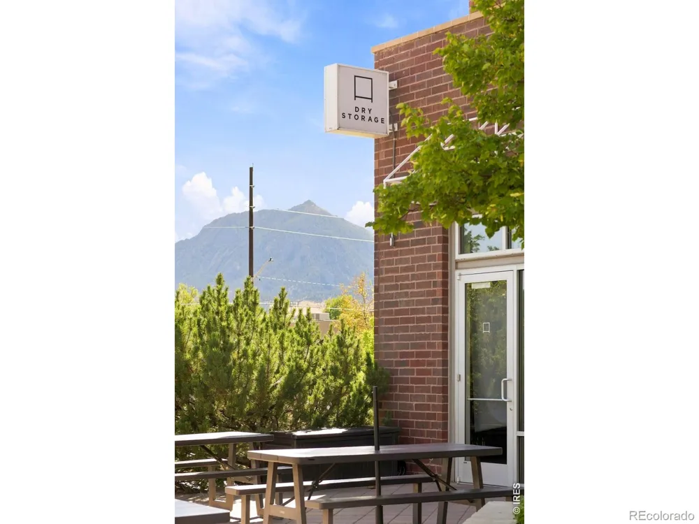 3701 Arapahoe Avenue #402 Boulder, CO 80303