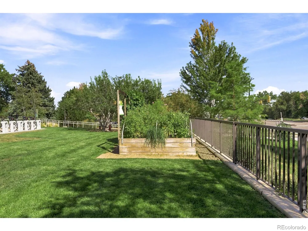 3701 Arapahoe Avenue #402 Boulder, CO 80303