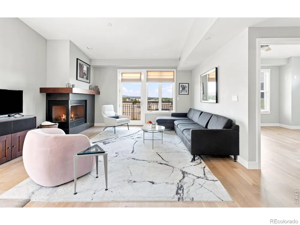 3701 Arapahoe Avenue #402 Boulder, CO 80303
