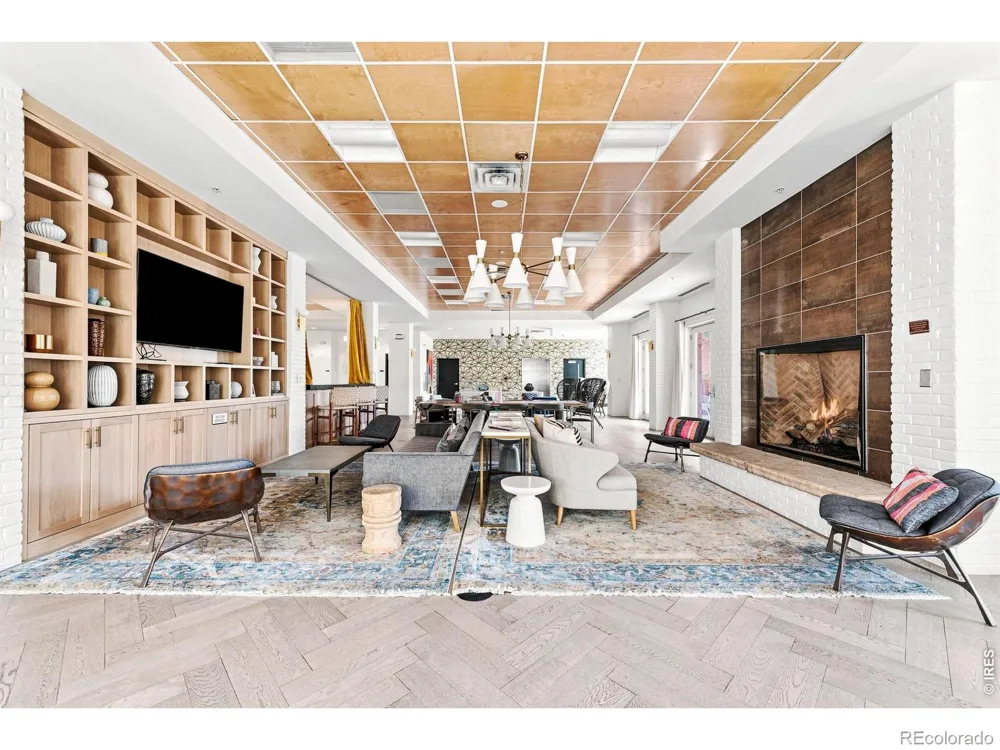 3701 Arapahoe Avenue #402 Boulder, CO 80303