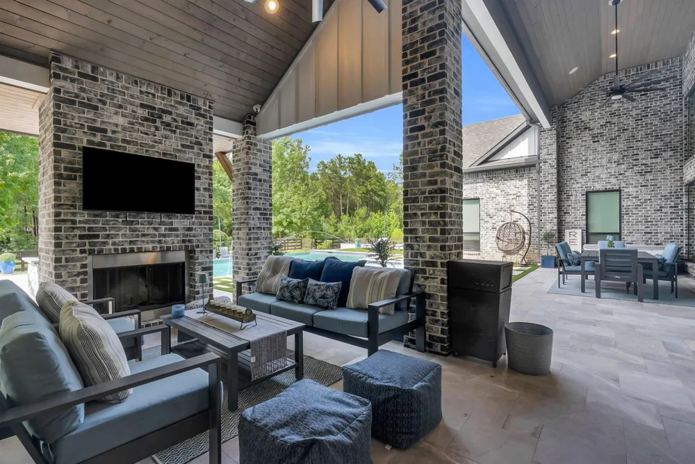 7190 Morningbrook Drive Montgomery, TX 77316