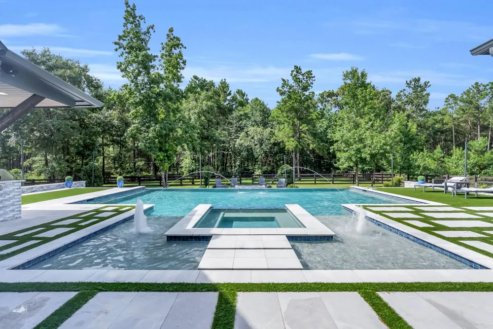 7190 Morningbrook Drive Montgomery, TX 77316
