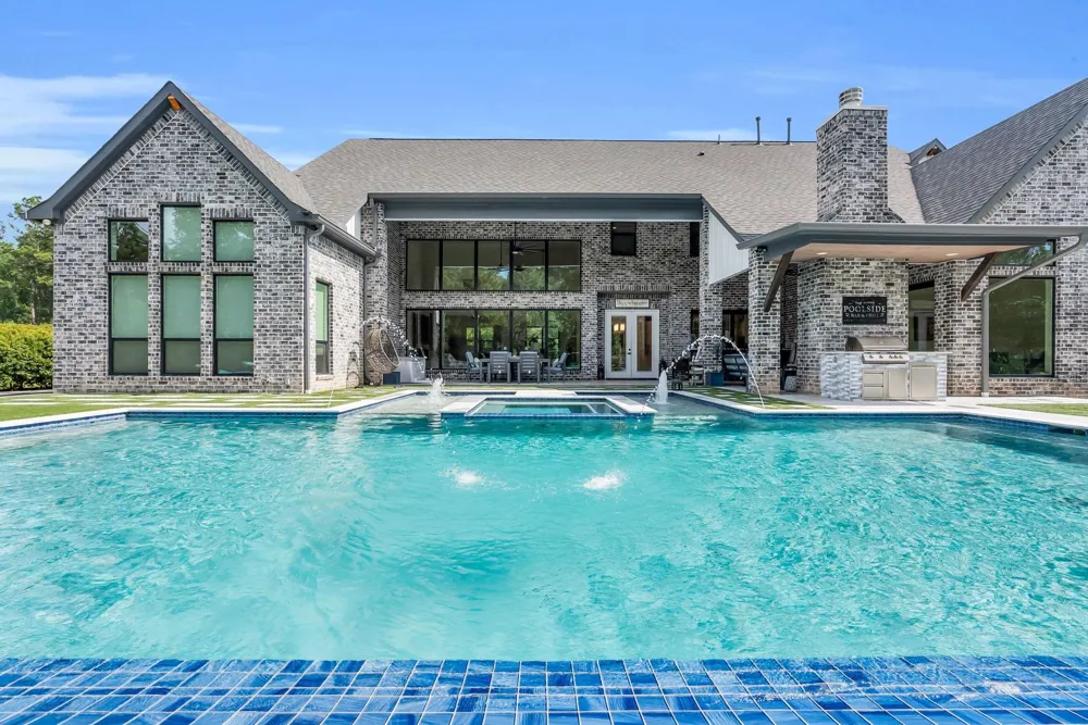 7190 Morningbrook Drive Montgomery, TX 77316