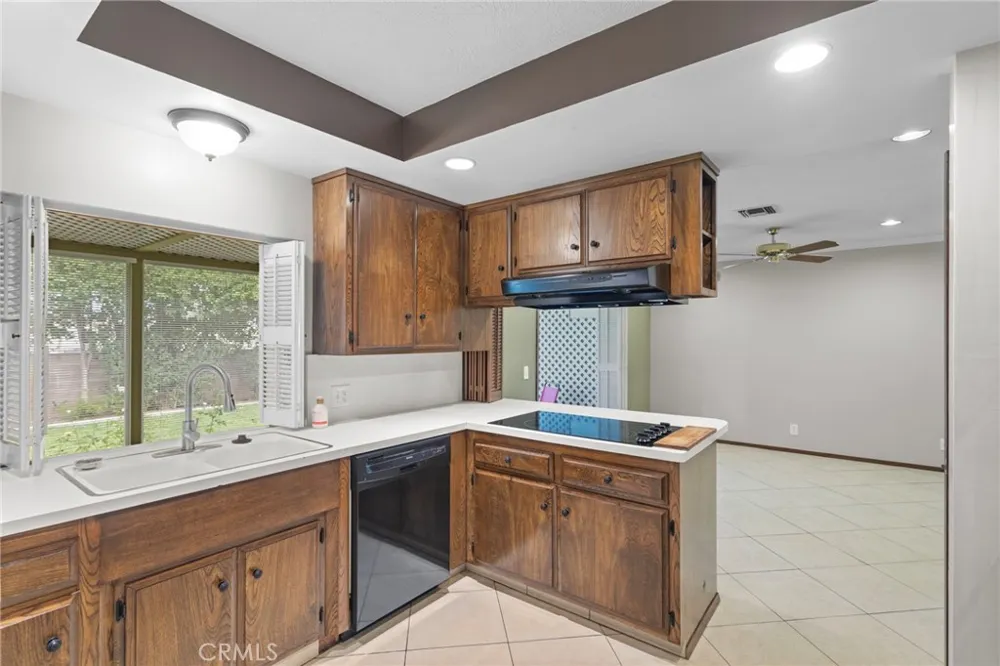 26433 Chestnut Drive Hemet, CA 92544