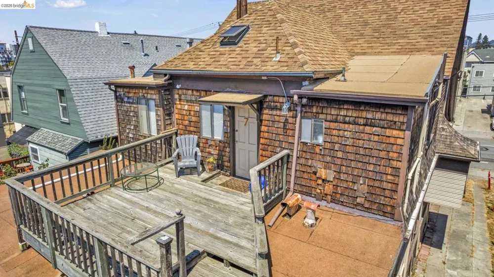 2214 Channing Way Berkeley, CA 94704